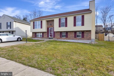 53 Yew Rd, Essex, MD 21221 - photo 2