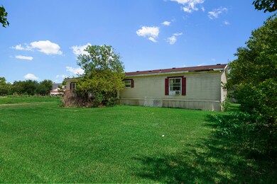 3175 Fm 1462 Rd, Alvin, TX 77511 - photo 5