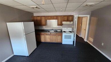 192 S 2nd St unit 6, Lehighton, PA 18235 - photo 3