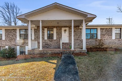 1114ParrishSt-003