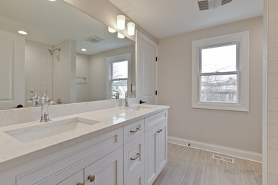 3634 Maple Leaf Dr, Glenview, IL 60026 - photo 4