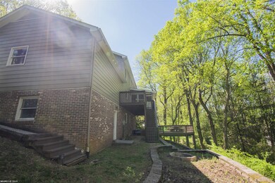 215 Pine Dr, Blacksburg, VA 24060 - photo 4
