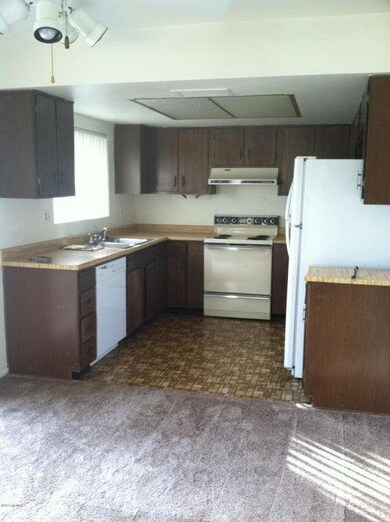 126 W Loma Vista Dr unit 104, Tempe, AZ 85282 - photo 5