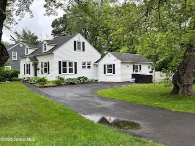 1922 Regent St, Schenectady, NY 12309 - photo 4