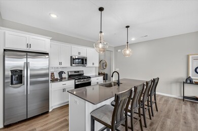 13-19974 Hunter's Ridge-13.jpg