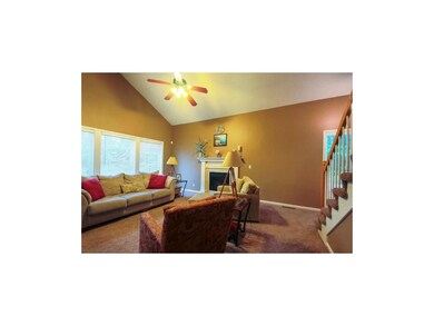 7337 Silverheel St, Shawnee, KS 66227 - photo 5