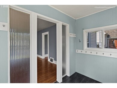 Entrance/Foyer