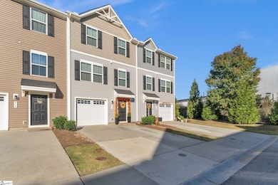 315 Parkridge Way, Simpsonville, SC 29680 - photo 2