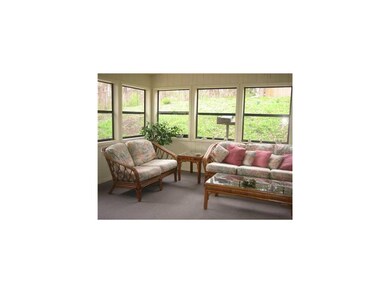 Porch. Watch wildlife from this beautiful year-rou