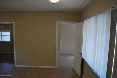 4636 Irvington Ave, Jacksonville, FL 32210 - photo 6