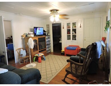 484 Chicopee St, Chicopee, MA 01013 - photo 4