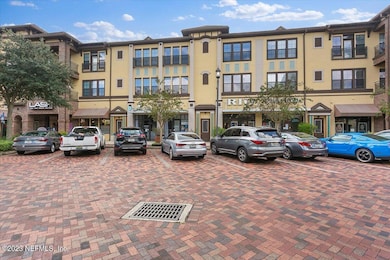01-Exterior Front