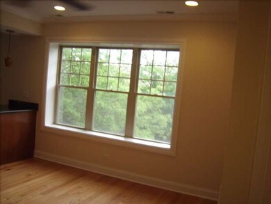 6056 N Washtenaw Ave unit 2, Chicago, IL 60659 - photo 3