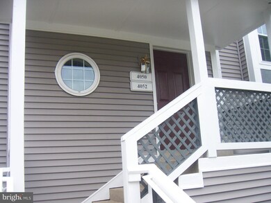 4052A Grays Pointe Rd unit A, Fairfax, VA 22033 - photo 2