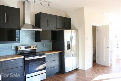 2 Cool Springs Dr, Asheville, NC 28806 - photo 6