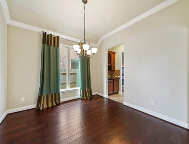 27710 Ashbrook Falls Ct, Fulshear, TX 77441 - photo 4