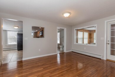 184 Minott St unit 2, Gardner, MA 01440 - photo 2