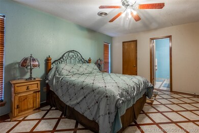 3120 Cardinal Dr, Ardmore, OK 73401 - photo 5