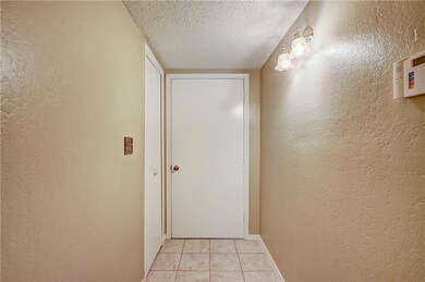 1629 NE 4th St, Moore, OK 73160 - photo 3