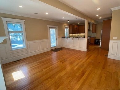 597 E 7th St unit 1, Boston, MA 02127 - photo 4