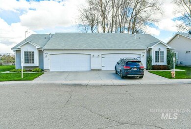 1406 Lois Ln, Nampa, ID 83686 - photo 2