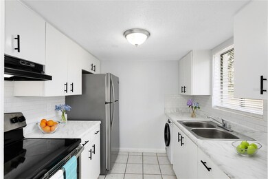 2000 15th Ct NW unit 15, Winter Haven, FL 33881 - photo 3