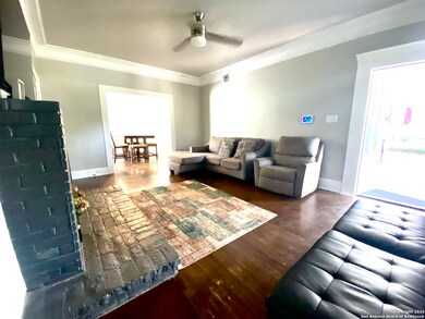 1439 E Highland Blvd unit DOWNSTAIRS, San Antonio, TX 78210 - photo 7