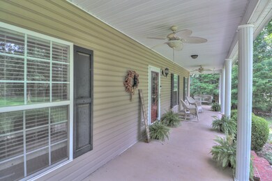 204 Longwood Dr, Shelbyville, TN 37160 - photo 5