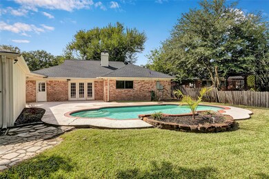 341 Dawn Hill Dr, Friendswood, TX 77546 - photo 5