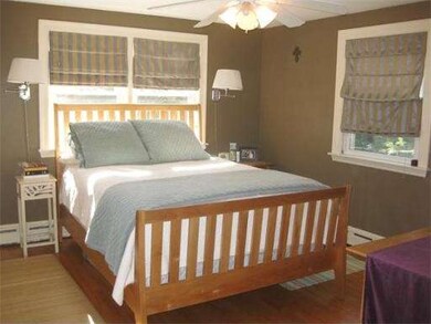 152 Clark Ln, Waltham, MA 02451 - photo 6