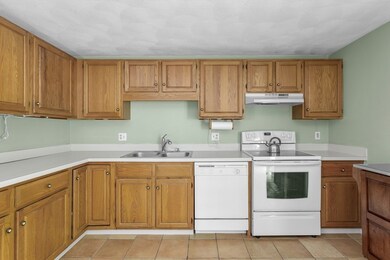 29 Benjamin Landing Ln, Franklin, MA 02038 - photo 7