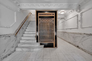 114 Fenway unit 6, Boston, MA 02115 - photo 3