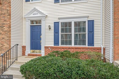 42837 Sykes Terrace, Chantilly, VA 20152 - photo 4