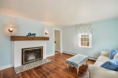 8 Rip Van Winkle Way, Buzzards Bay, MA 02532 - photo 4