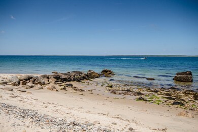 62 Naushon Rd, Vineyard Haven, MA 02568 - photo 5