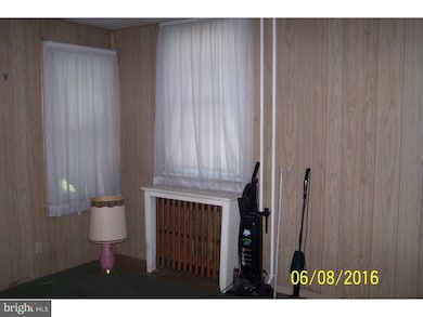 315 W Spruce St, Tamaqua, PA 18252 - photo 4