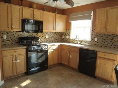 Kitchen. Notice the attention to detail with the f