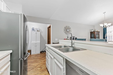 205 W Seattle Ave, Moxee, WA 98936 - photo 7