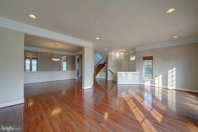 8707 Lake Edge Dr, Laurel, MD 20723 - photo 5