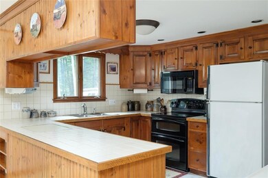 3 Apgar Ln, York, ME 03909 - photo 3