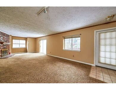 93 E Bluff Rd unit 28, Ashland, MA 01721 - photo 3