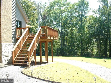 38562 Lime Kiln Rd, Leesburg, VA 20175 - photo 2