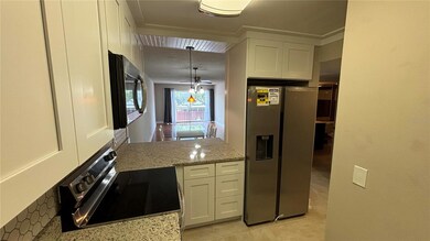 2763 Woodgate Ln unit 210, Sarasota, FL 34231 - photo 5