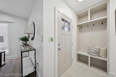 16575 Pinehurst St, Detroit, MI 48221 - photo 6