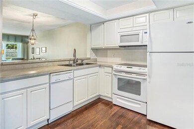 Newer appliances, Cabinetry