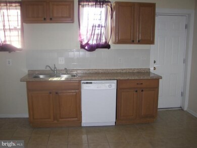 1013 N Arlington Ave, Baltimore, MD 21217 - photo 4