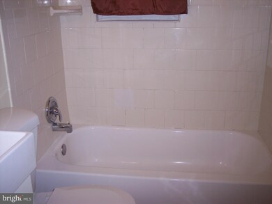 2606 Fox St, Adelphi, MD 20783 - photo 5