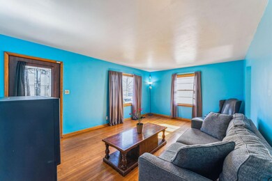 5-web-or-mls-929-ruby-ave