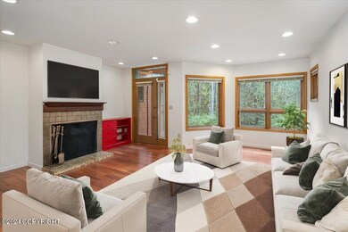08-Living Room_SLS_-5779_Final