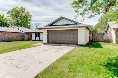 16806 Hibiscus Ln, Friendswood, TX 77546 - photo 3